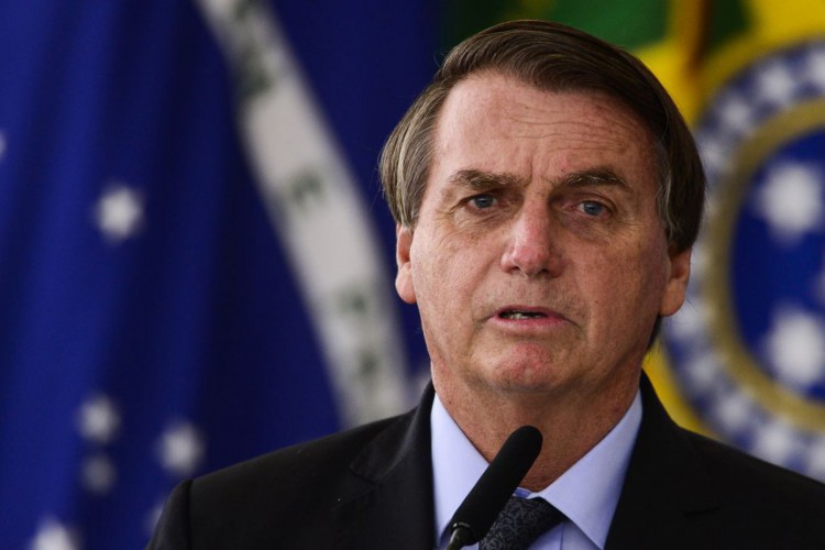 Para conter a queda de popularidade em ano pré-eleitoral, o governo lança hoje o Auxílio Brasil, programa para substituir o Bolsa Família