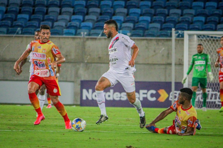 Ferroviário e Juazeirense-BA se enfrentaram na Arena Dunas, em Natal (RN), em jogo válido pela segunda fase das Eliminatórias da Copa do Nordeste 2022