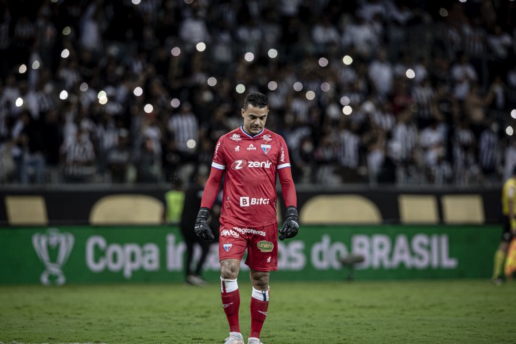 Goleiro Felipe Alves no jogo Atlético-MG x Fortaleza, no Mineirão, pela Copa do Brasil