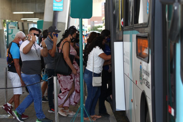 Em agosto, mês mais recente com dados consolidados pela Etufor, 13,6 milhões de pessoas circularam nos ônibus