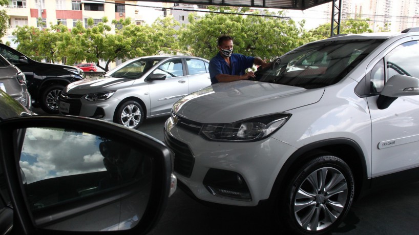 Imagem de apoio. 30.10.2021. Aumento na venda de carros usados. Savel veículos, jardim América.  