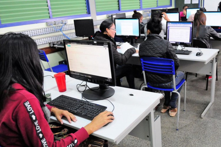 Capes abre inscrições para curso de docência digital