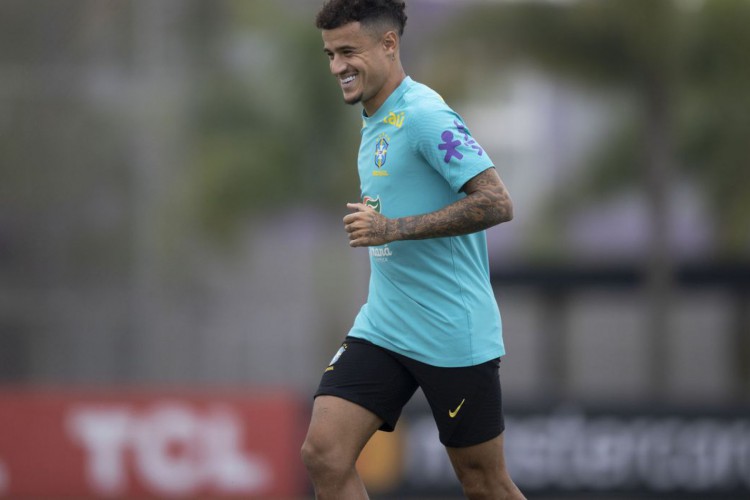 Eliminatórias: Philippe Coutinho admite surpresa com convocação