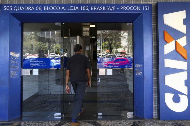 Bancos funcionaram este ano até essa quinta-feira