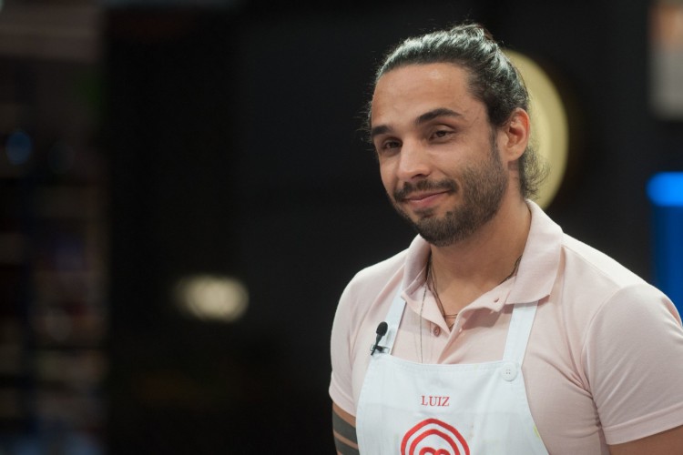 Luiz fez a pior receita na prova da eliminação e foi a 18ª pessoa a sair do Masterchef Brasil 2021