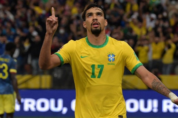 Lucas Paquetá estará em campo hoje, 16, em jogo do Brasil contra Argentina; meia chegou aos trends do Twitter após vazar suposto vídeo íntimo