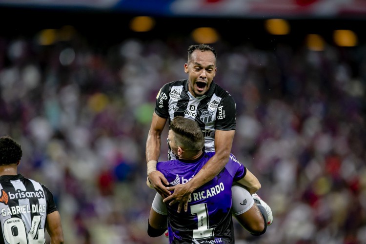 João Ricardo e Bruno Pacheco estão fora do jogo contra o Atlético-MG