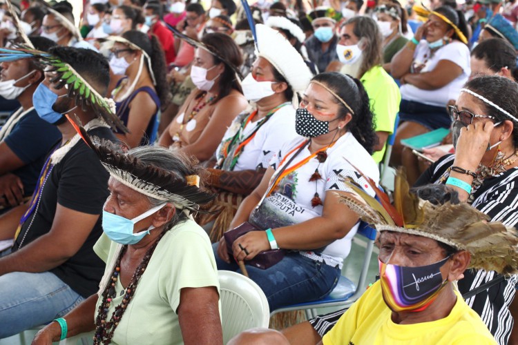 ￼ASSEMBLEIA debate a violência contra as mulheres indígenas 