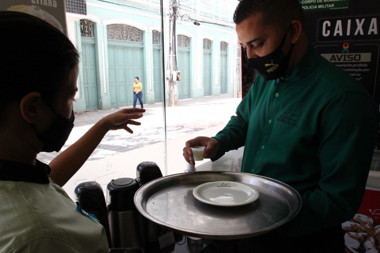 Setor de serviços do Ceará em novembro cresceu abaixo do País.