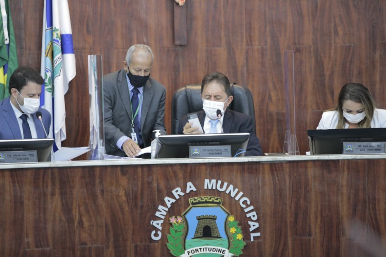 Fortaleza, Ce, BR - 01.12.21 Sessão da Câmara Municipal dos Vereadores  (Fco Fontenele/O POVO)