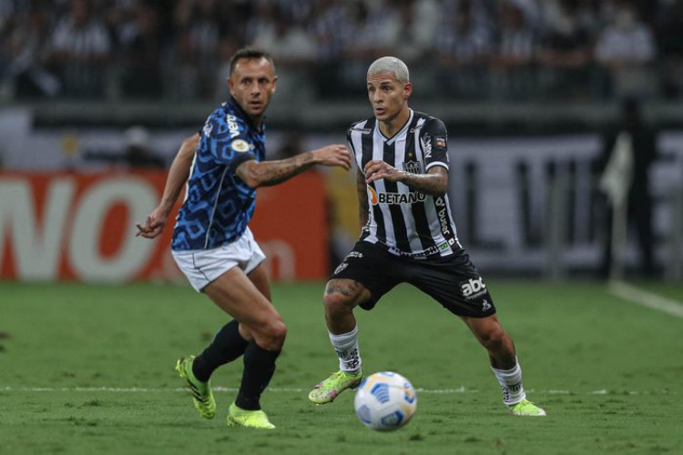 Grêmio x Atlético-MG pela Série A do Brasileirão é um dos destaques dos jogos de hoje, 9. 