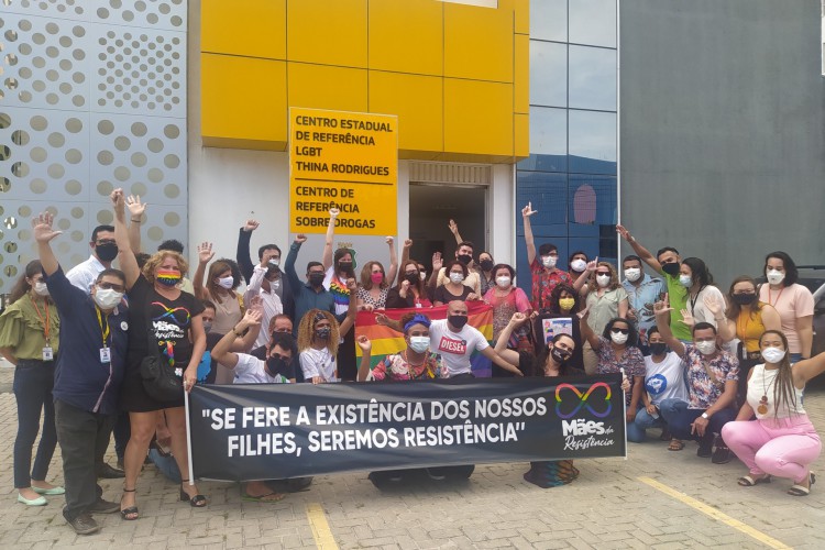 Equipe do Centro Estadual de Referência LGBT+ é formada inteiramente por profissionais LGBTs