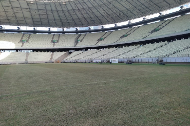 Gramado do Castelão será revitalizado para a temporada 2022 e liberado em 30 dias. 