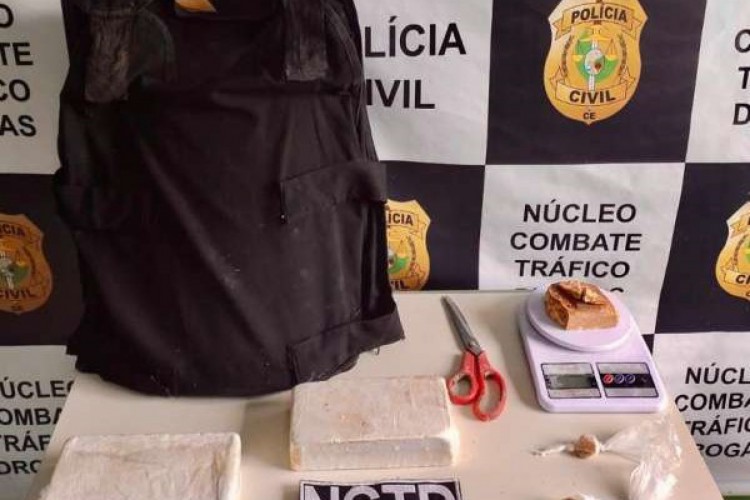 Polícia busca pelo responsável pelo local 
