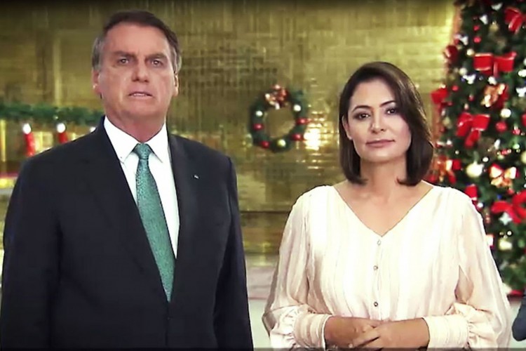 Último pronunciamento de Jair Bolsonaro foi na véspera de Natal, ao lado da primeira-dama Michelle Bolsonaro