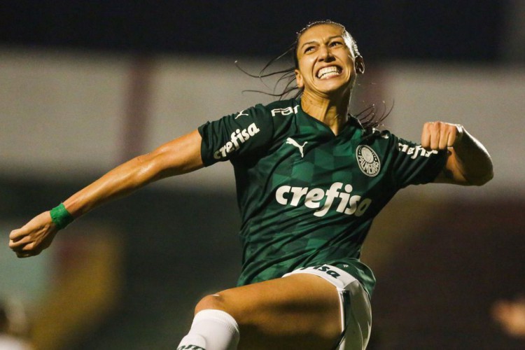 Palmeiras joga contra o Atlético-MG hoje, sexta, 4, pelo Brasileirão Feminino 2022; veja onde assistir ao vivo aos jogos do dia e horário. 