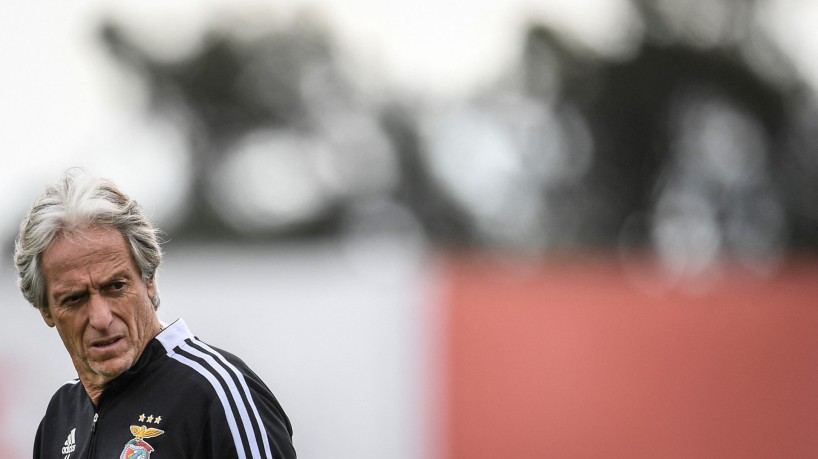 Técnico Jorge Jesus em treino no CT do Benfica, em Seixal, em Portugal