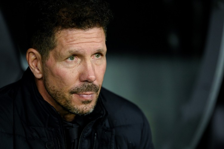 Técnico Diego Simeone no jogo Real Madrid x Atlético de Madrid, no Santiago Bernabeu, pelo Campeonato Espanhol