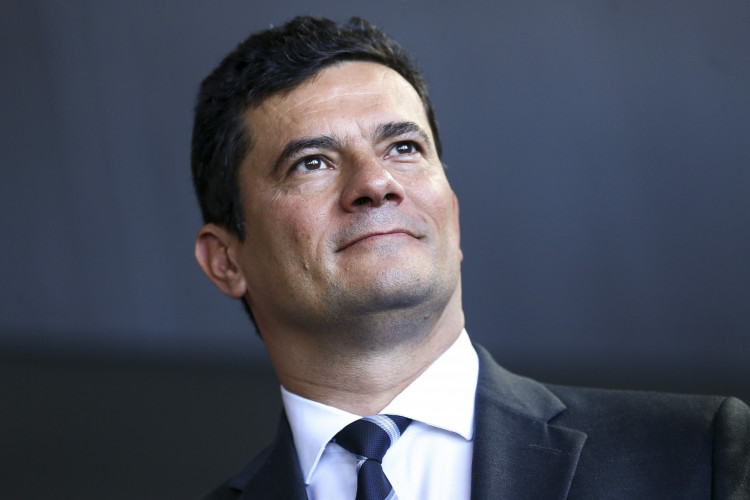  O ministro da Justiça e Segurança Pública, Sérgio Moro, durante cerimônia de assinatura do Pacto para Implementação de Políticas Públicas de Prevenção e Combate à Violência contra as Mulheres. 