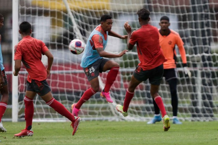 Flamengo estreia hoje, 5, pela Copa São Paulo de Futebol Júnior 2022, a Copinha; veja onde assistir ao vivo ao jogo, horário e provável escalação