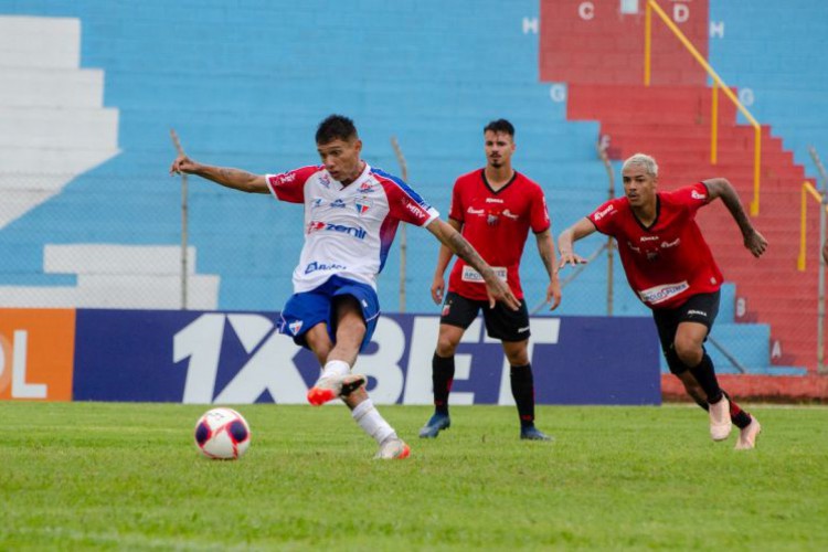 Samuel marcou gol de pênalti para o Fortaleza contra o Ituano na Copinha