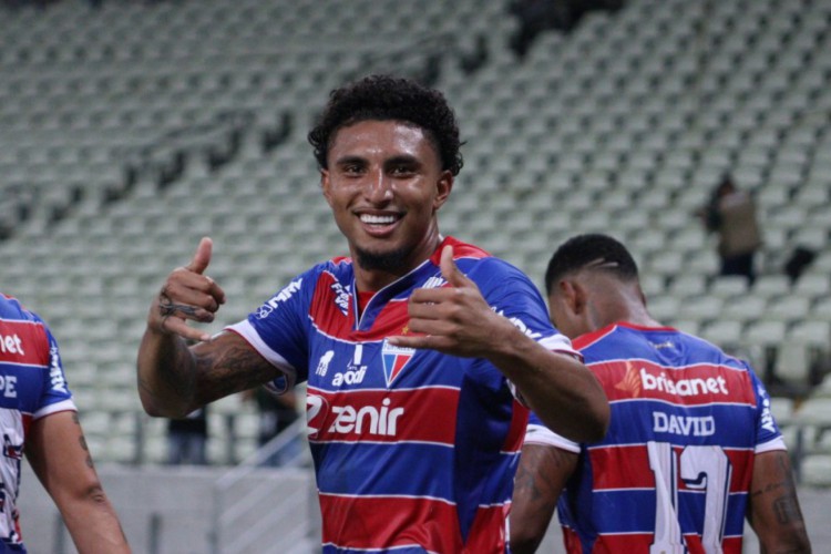 Éderson foi titular absoluto do Fortaleza na temporada 2021