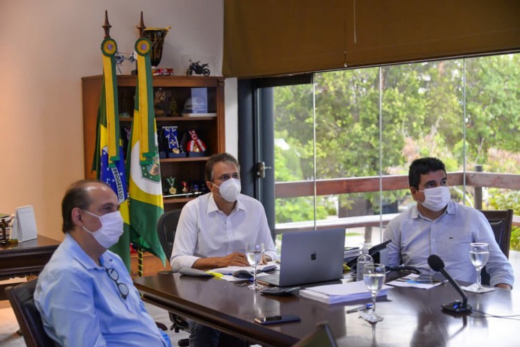 Comitê reúne secretarias, órgãos e entidades para discutir medidas contra a Covid-19