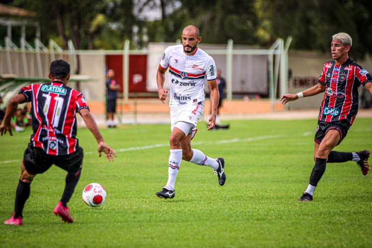 Ferroviário enfrenta o Caucaia nesta quarta-feira, 2, em busca da liderança da primeira fase do Campeonato Cearense 2022