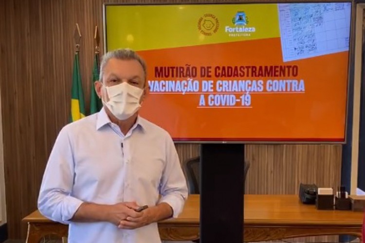 Sarto fez live para apresentar detalhes do mutirão de vacinação