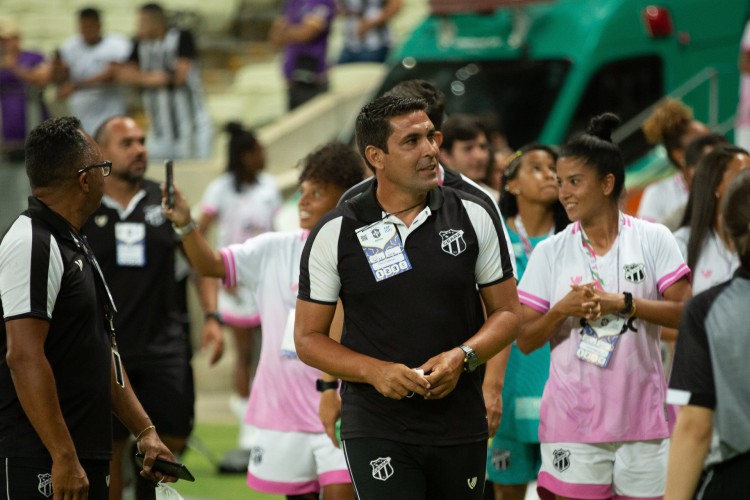 Técnico Erivelton Viana, do time feminino do Ceará, conquistou o Campeonato Cearense com a modalidade na última temporada. 