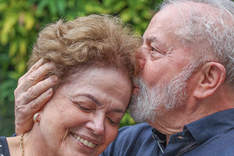 Ex-presidentes Lula e Dilma Rousseff