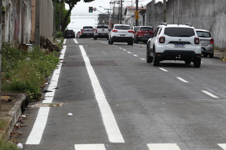 Com nova ciclofaixa na rua Barbosa de Freitas, Fortaleza passa a ter 407 km de malha cicloviária