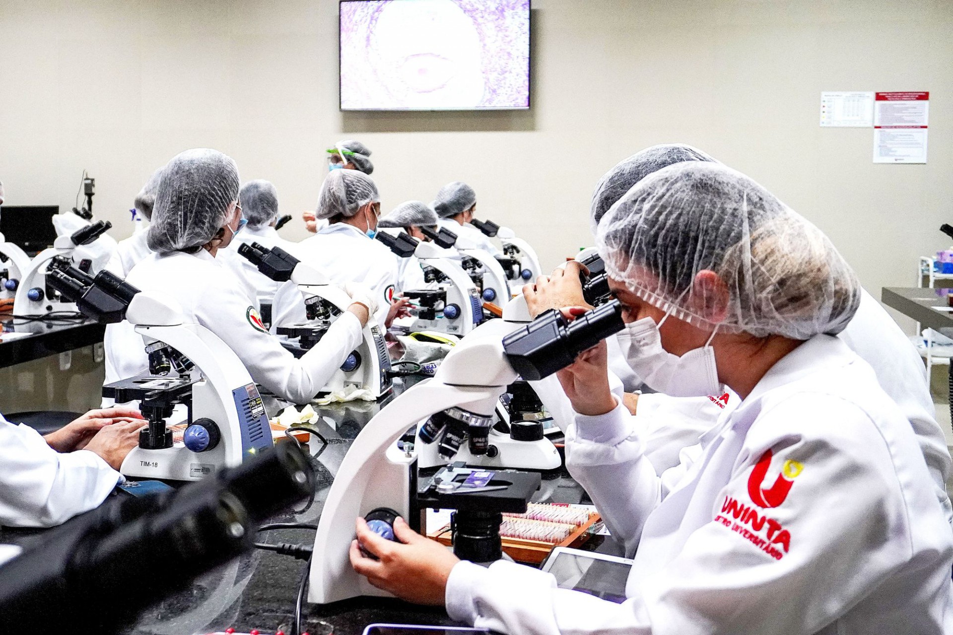 ￼ O CRESCIMENTO recente no número de médicos coincide com a abertura de escolas de medicina no Estado, principalmente no Interior (Foto: Divulgação/Unita)