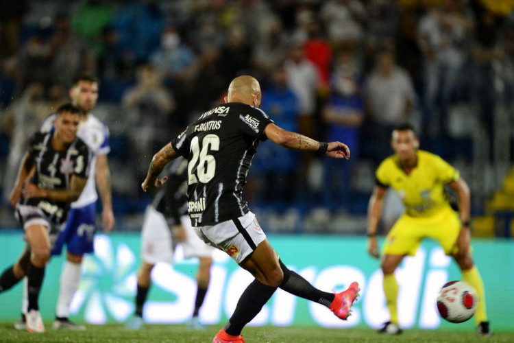 Corinthians desencanta no Paulistão ao vencer Santo André fora de casa