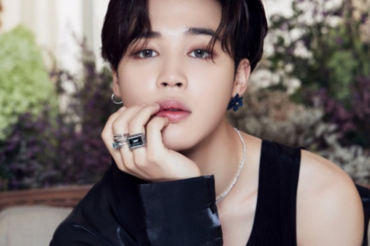 Jimin faz cirurgia de emergência após diagnóstico de apendicite