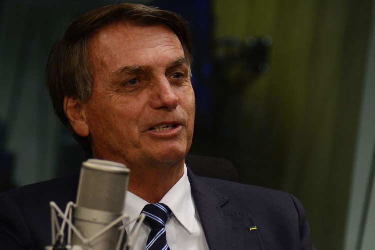 O presidente da República, Jair Bolsonaro, é entrevistado no programa A Voz do Brasil.