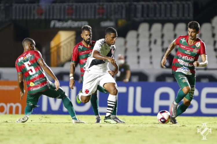 Vasco e Portuguesa-RJ se enfrentam pelo Campeonato Carioca 2022 hoje, 9: onde assistir ao vivo e horário do jogo.  