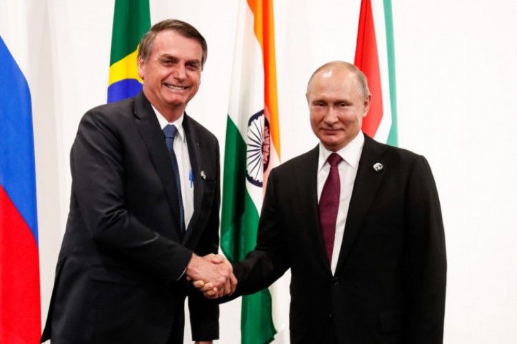 Jair Bolsonaro e o presidente da Rússia Vladimir Putin 