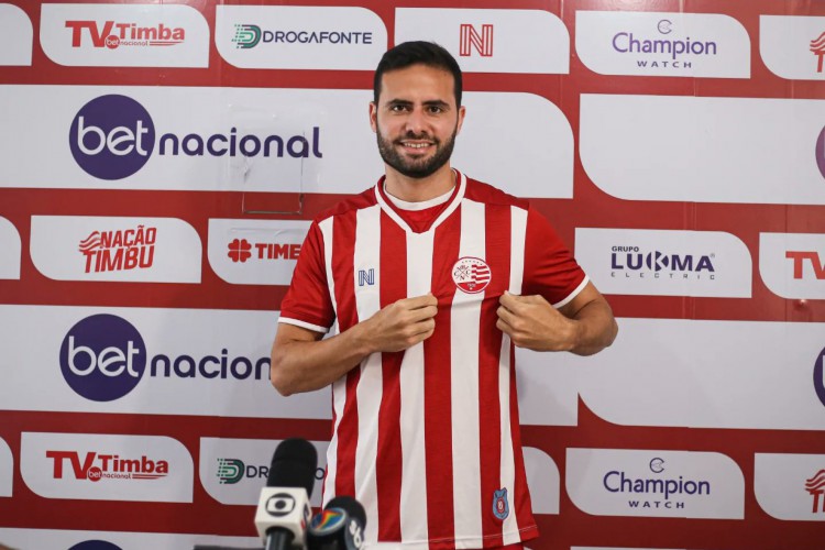 Eduardo é cria da base do Fortaleza e marcou o gol de empate do Náutico contra o Tricolor