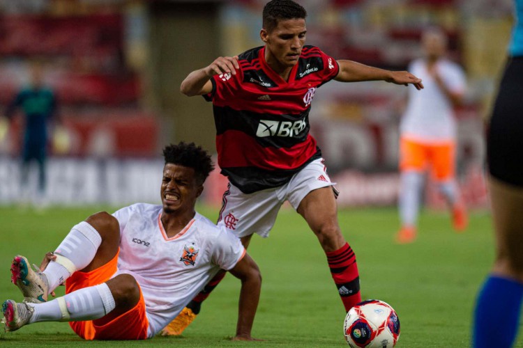 Flamengo e Nova Iguaçu se enfrentam pelo Campeonato Carioca 2022 hoje, 13; onde assistir ao vivo e horário do jogo.  