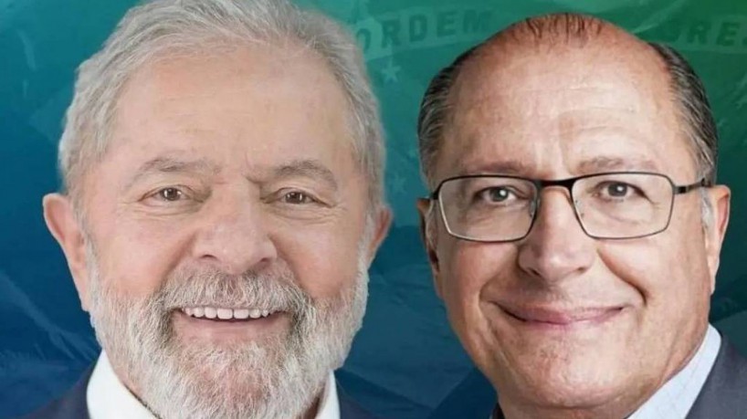 Santinho da possível chapa Lula-Alckmin já circula em redes sociais do PT(foto: Reprodução/redes sociais)