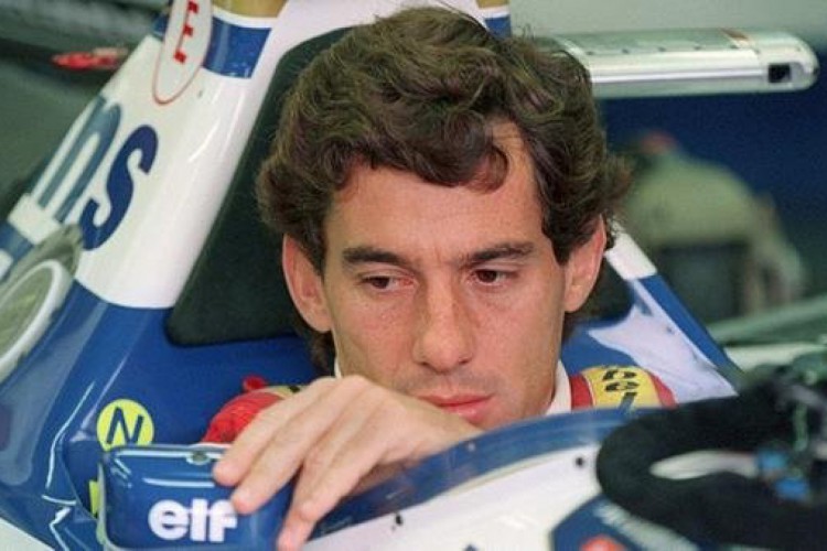 Williams lança carro sem 'S' do Senna