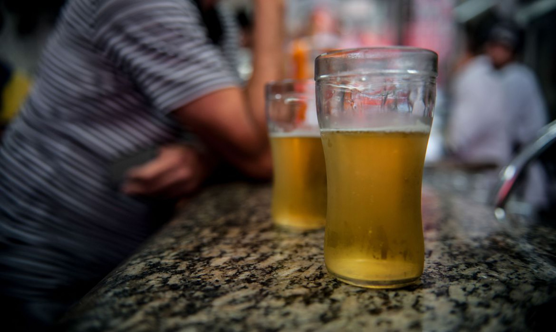 Dia de Combate ao Alcoolismo: pesquisa alerta sobre danos à saúde (Foto: )