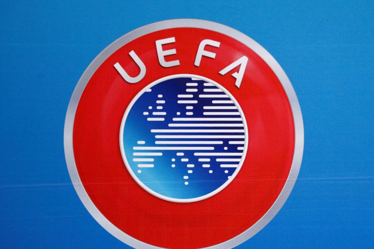 Uefa condena a invasão russa na Ucrânia e fará reunião extraordinária