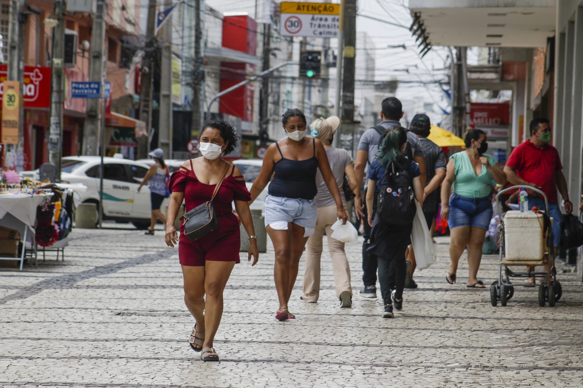 Opas alerta para aumento de vírus respiratórios nas Américas, além da Covid-19 (Foto: Thais Mesquita/O POVO)