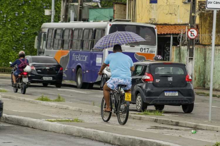 ￼FORTALEZA registrou ontem 44 milímetros de chuva