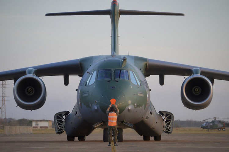 FAB preparou dois aviões para resgatar brasileiros evacuados na Ucrânia
