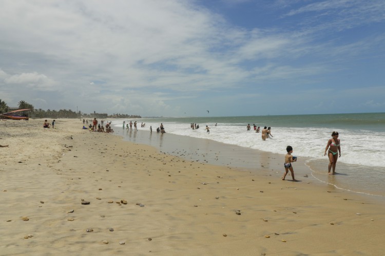 Praia do Cumbuco. O ponto inicial da ação será na barraca Rei do Caranguejo. (Foto:Thais Mesquita/OPOVO)