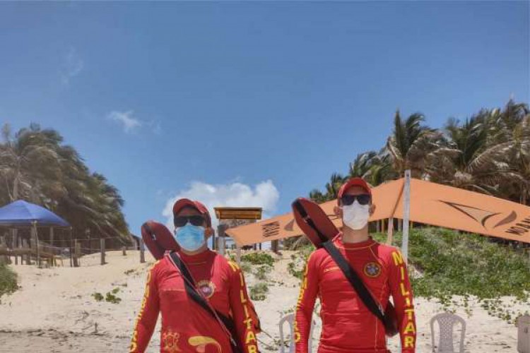 Equipes do Corpo de Bombeiros atuaram no salvamento de nove pessoas vítimas de afogamentos nas praias do Estado nesse fim de semana, 5 e 6 de março