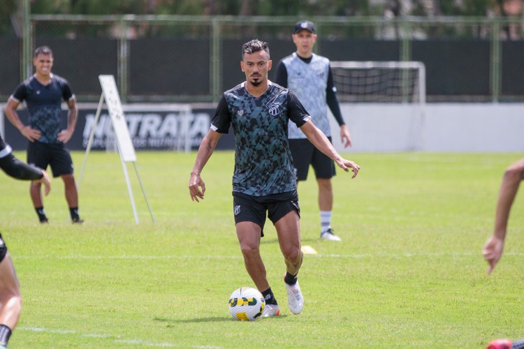 Rodrigo Lindoso é mais uma cara nova do Alvinegro na temporada